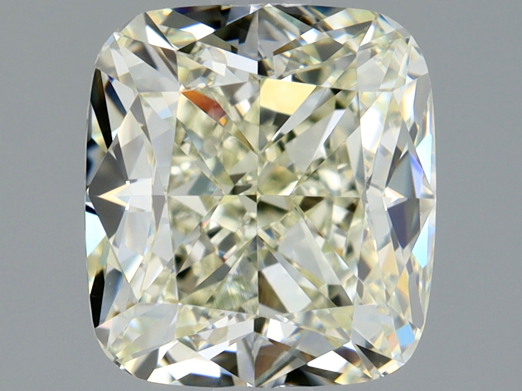 Cushion Brilliant 2 L VVS2 MED