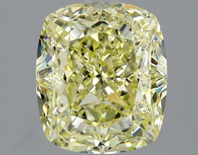 Cushion Brilliant 3.02 Yellow VS1 NON