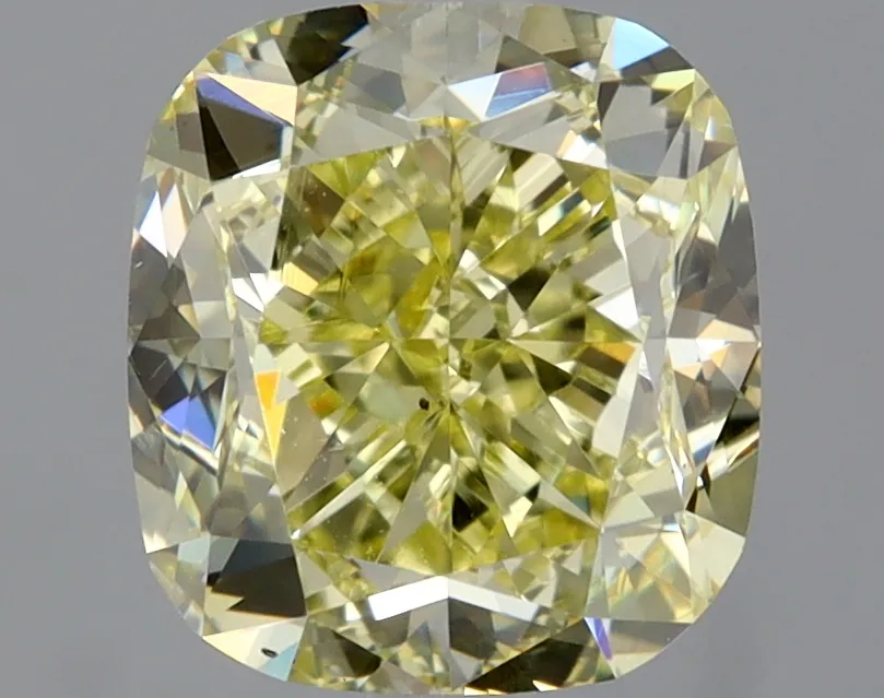 Cushion Brilliant 2.01 Yellow SI1 MED