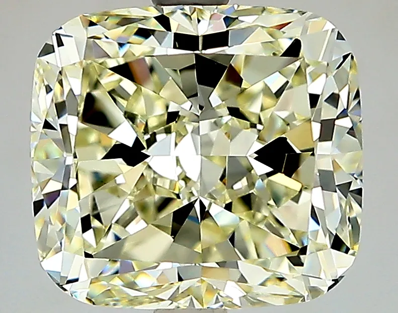 Cushion Brilliant 3.01 M VVS2 MED