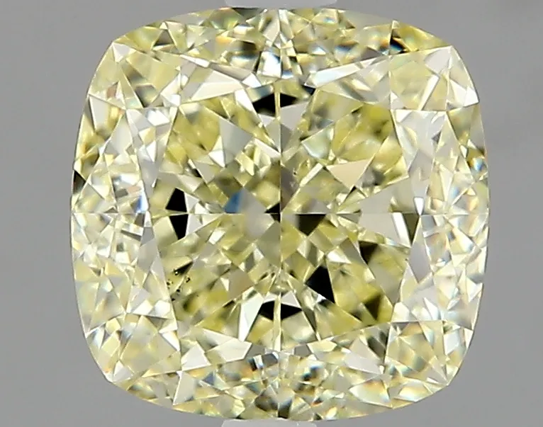 Cushion Brilliant 1.91 Y-Z VS2 NON