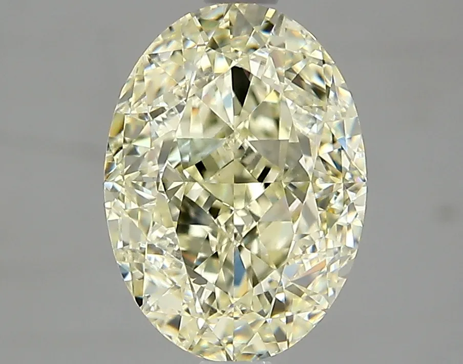 Oval 3.01 U-V VVS2 FNT