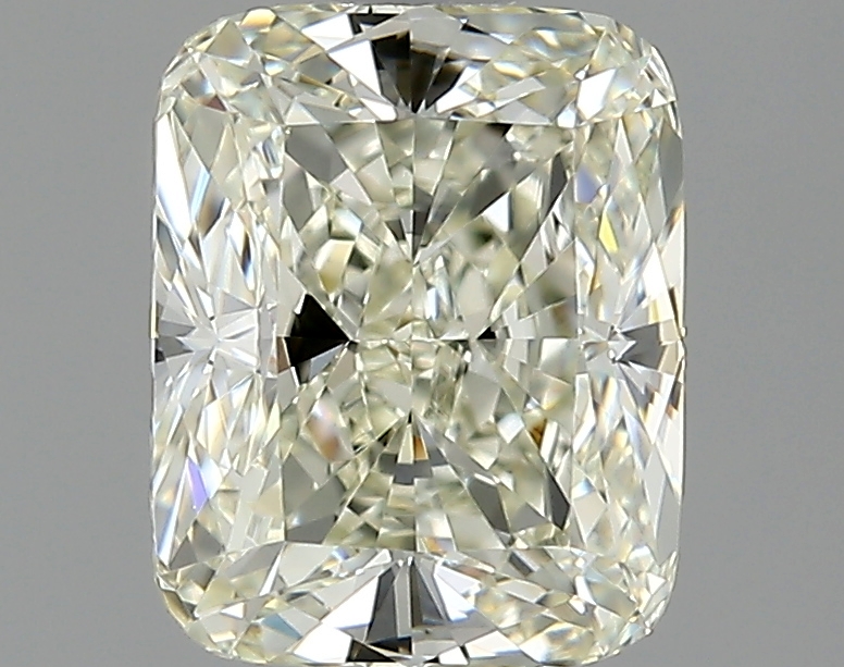 Cushion Brilliant 1.34 L VVS1 NON