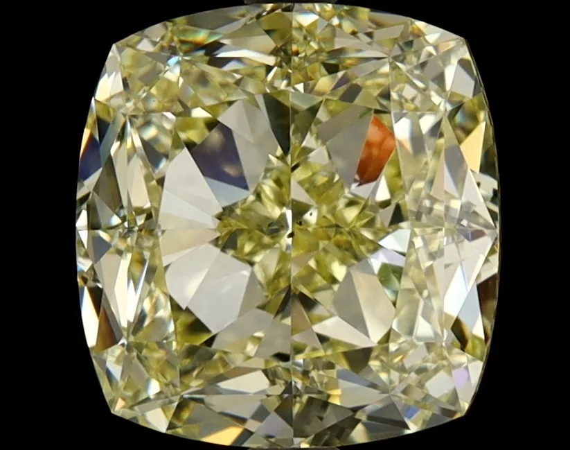 Cushion Brilliant 4.26 Yellow SI1 NON