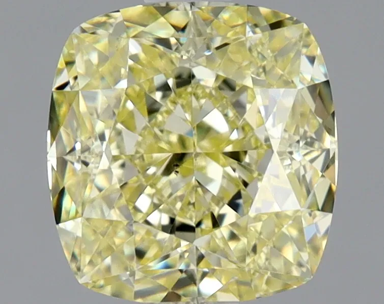 Cushion Brilliant 1.9 Yellow VS2 FNT