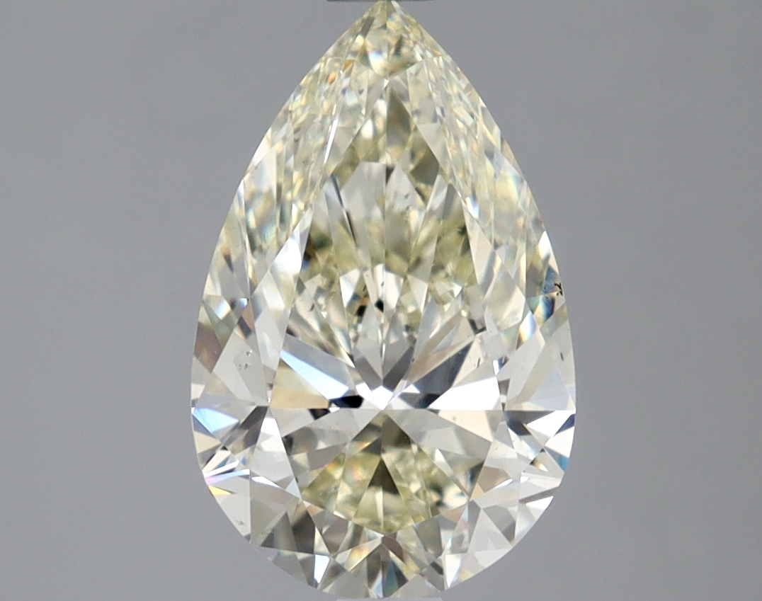 Pear 1.9 M VS2 FNT