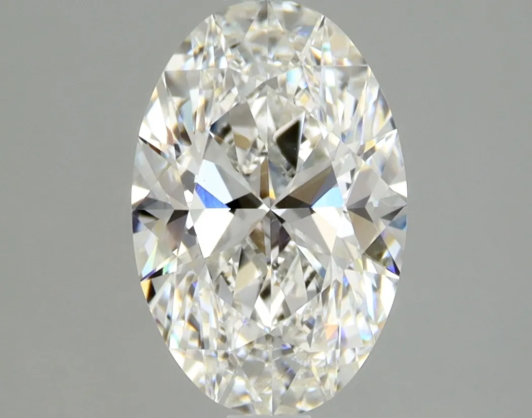 Oval 1.2 F VS2 NON
