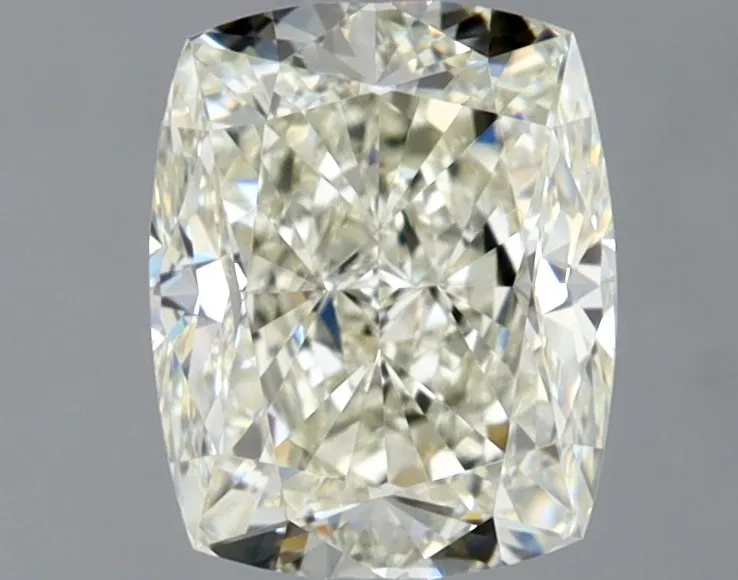 Cushion Brilliant 1.5 L VVS1 NON