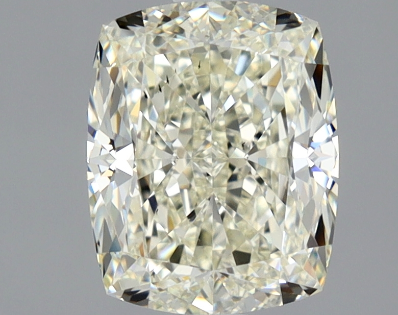 Cushion Brilliant 1.9 M SI1 FNT