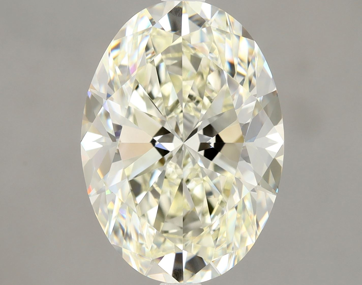 Oval 3.51 K VS1 NON