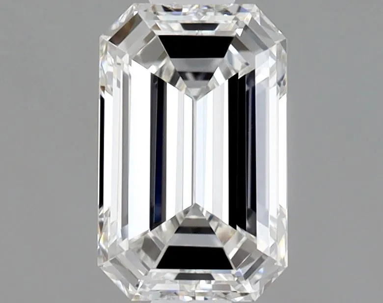 Emerald 0.6 E VS1 MED