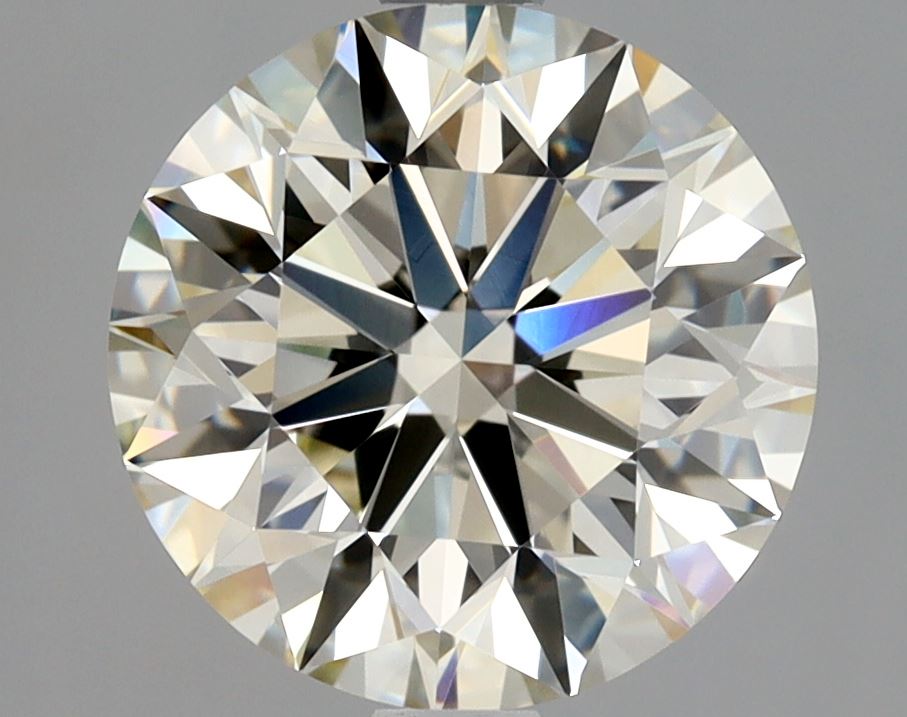 Round 2.4 M VVS2 FNT