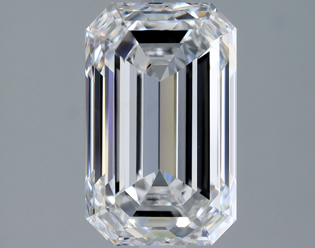 Emerald 2.6 D VVS1 FNT