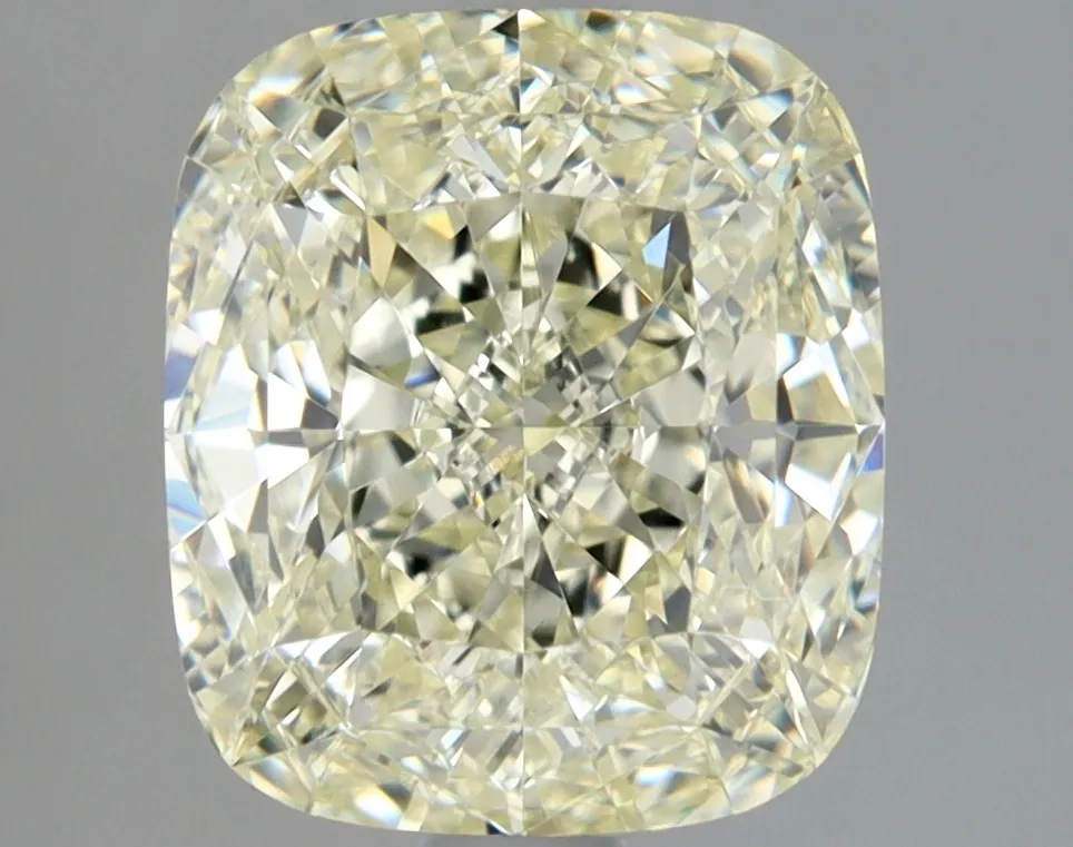 Cushion Brilliant 3.05 M VVS1 STG