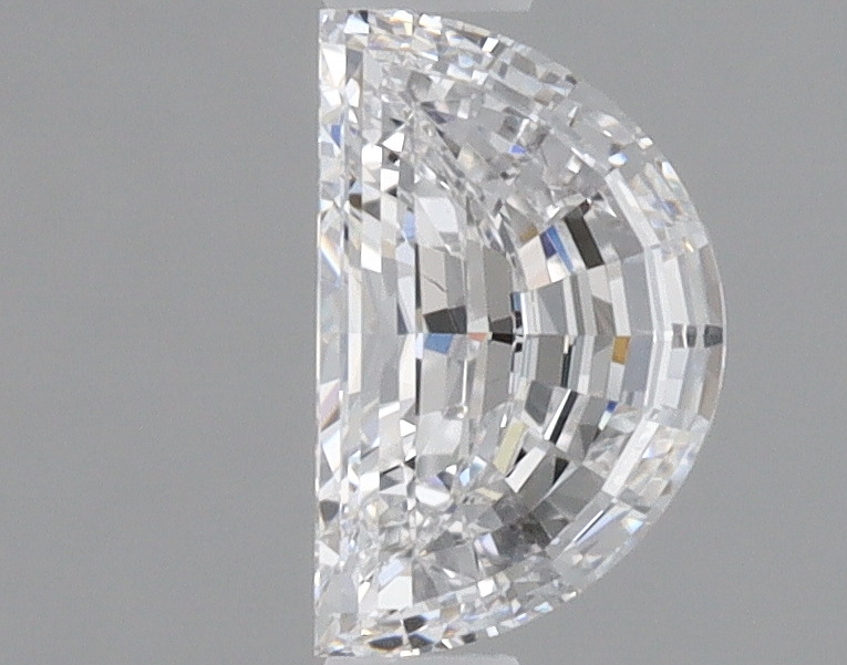 Half Moon 0.5 D VS1 NON