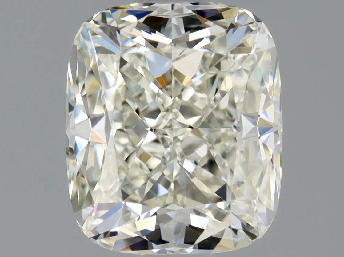 Cushion Brilliant 1.21 J VVS1 NON
