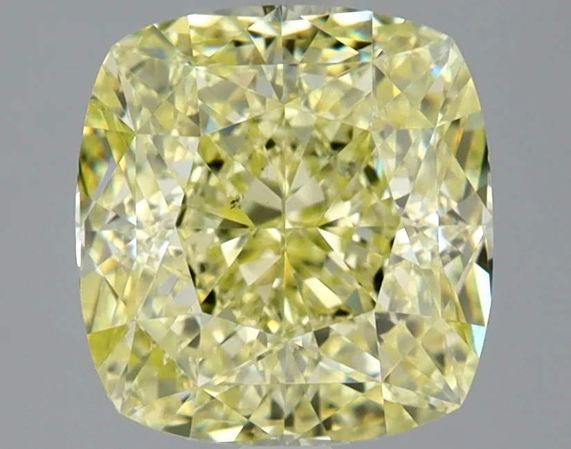 Cushion Brilliant 4.03 Yellow VS2 NON