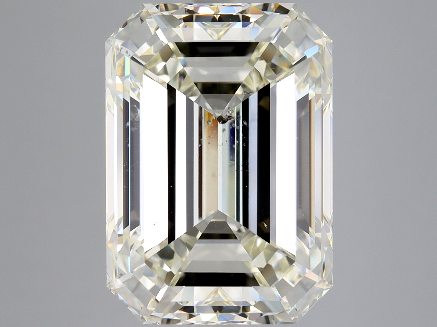 Emerald 10.04 L SI2 FNT