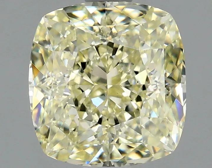 Cushion Brilliant 2.07 U-V VS2 MED