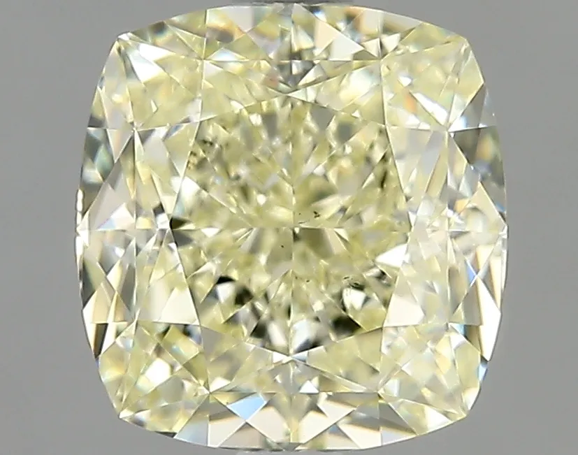 Cushion Brilliant 2.02 U-V VS2 MED
