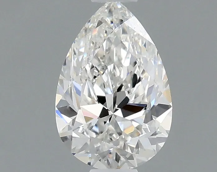 Pear 0.5 F VVS2 FNT