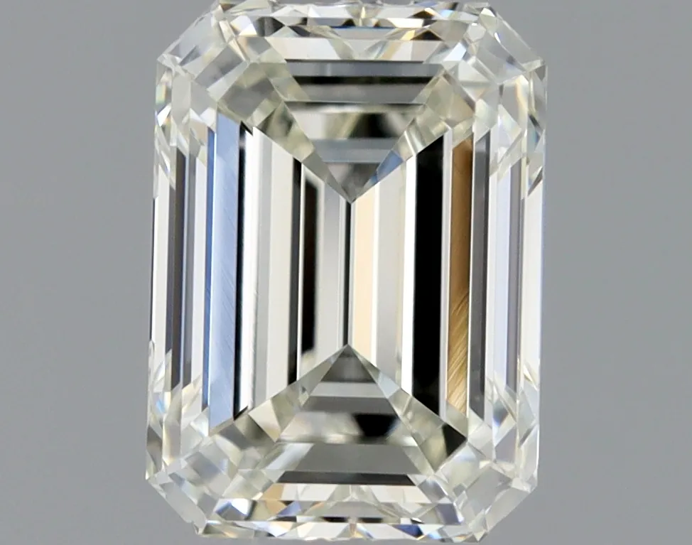 Emerald 0.6 J VVS1 FNT