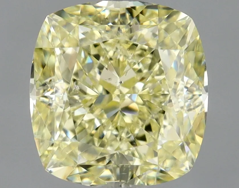 Cushion Brilliant 1.32 Y-Z SI2 FNT