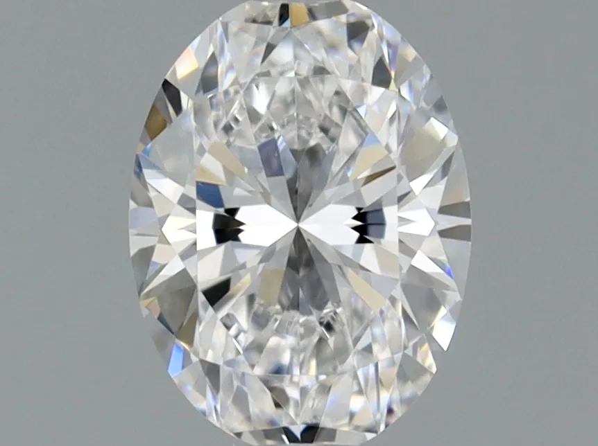 Oval 0.3 D VVS1 NON