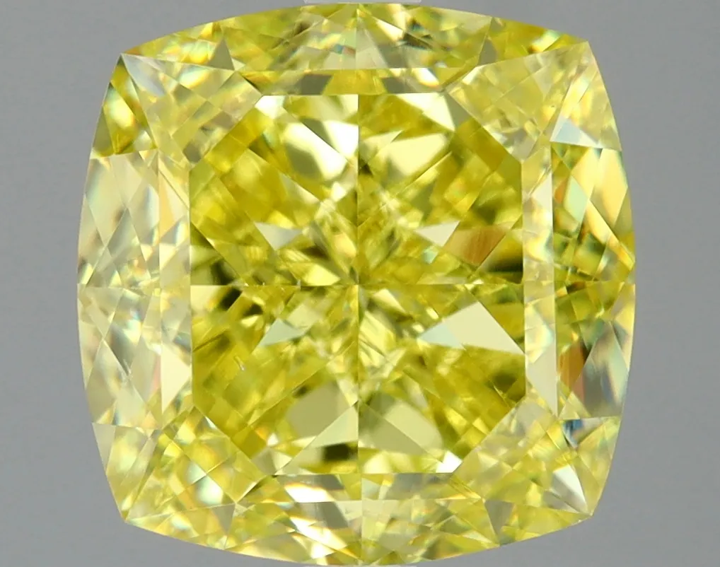 Cushion Brilliant 4 Yellow VS2 MED