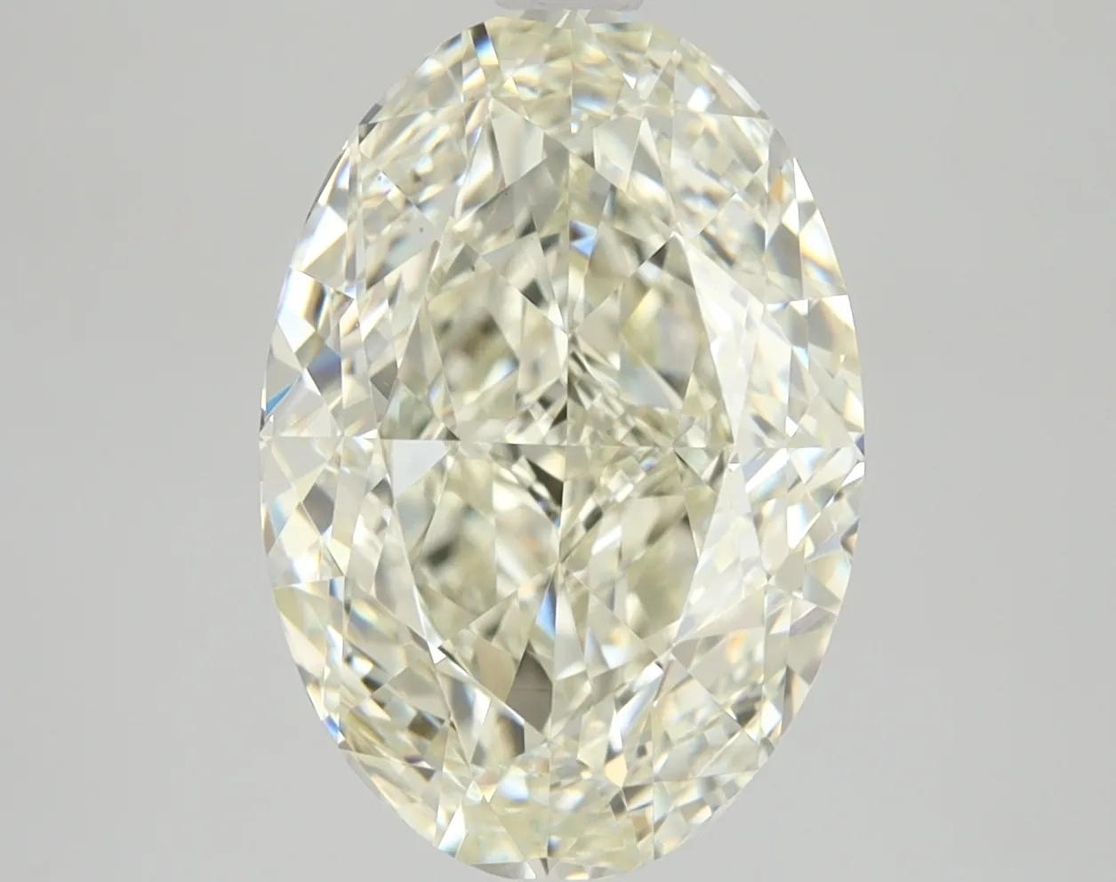 Oval 3.03 K VS1 SLT