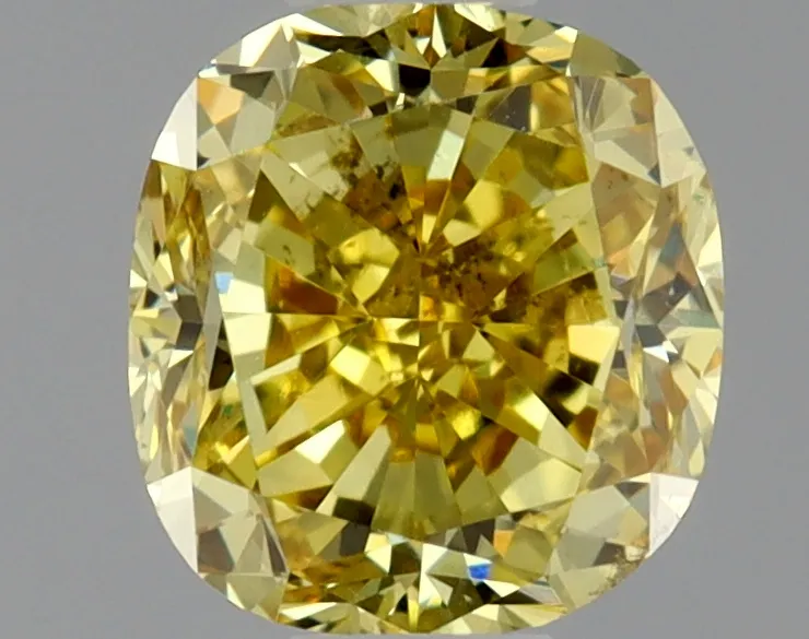 Cushion Brilliant 0.51 Orange VS2 FNT