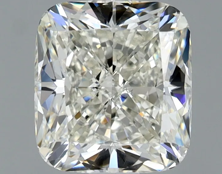 Cushion Brilliant 1.3 J VVS2 NON