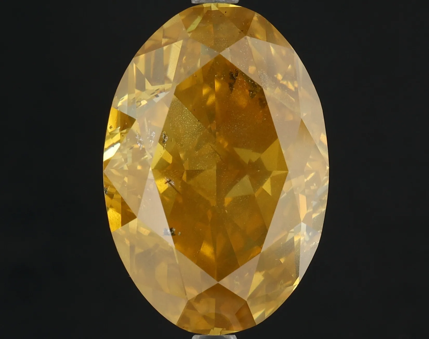 Oval 6.56 Orange I1 MED