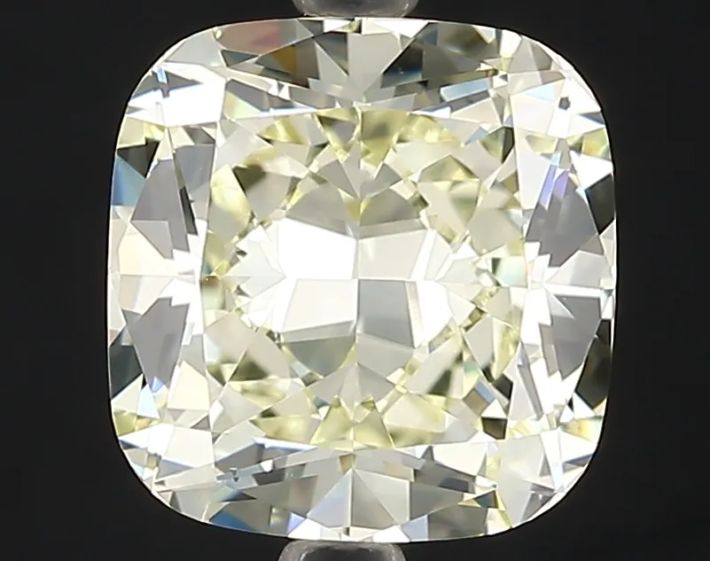 Cushion Brilliant 3.07 U-V VS2 FNT