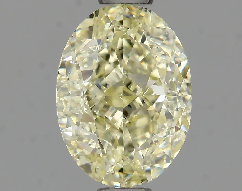 Oval 1.2 S-T VVS2 FNT