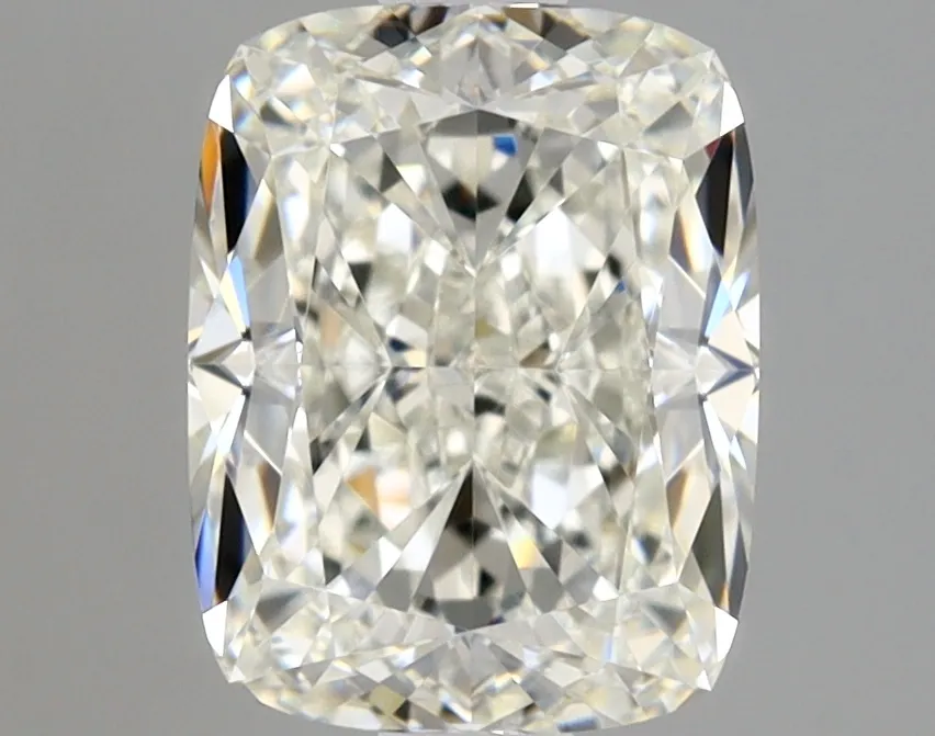 Cushion Brilliant 1.5 J VVS1 NON