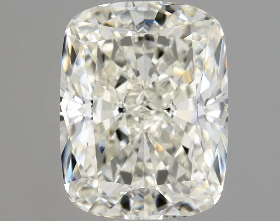 Cushion Brilliant 1.5 J VS1 NON