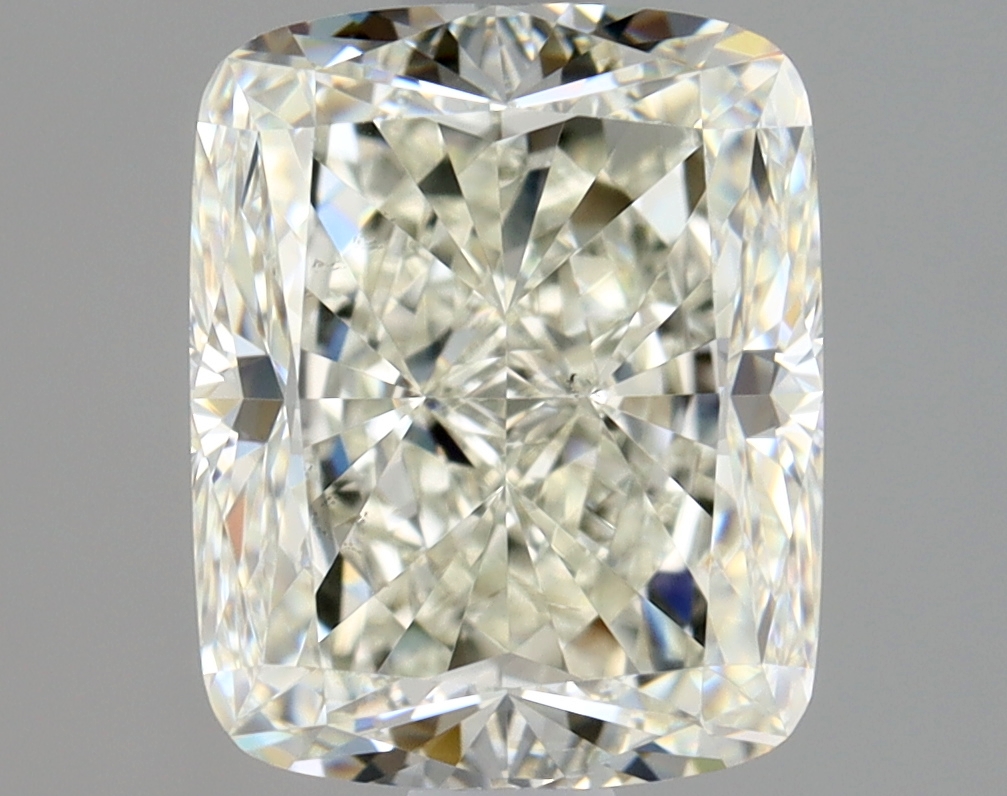 Cushion Brilliant 2.01 K VS2 NON