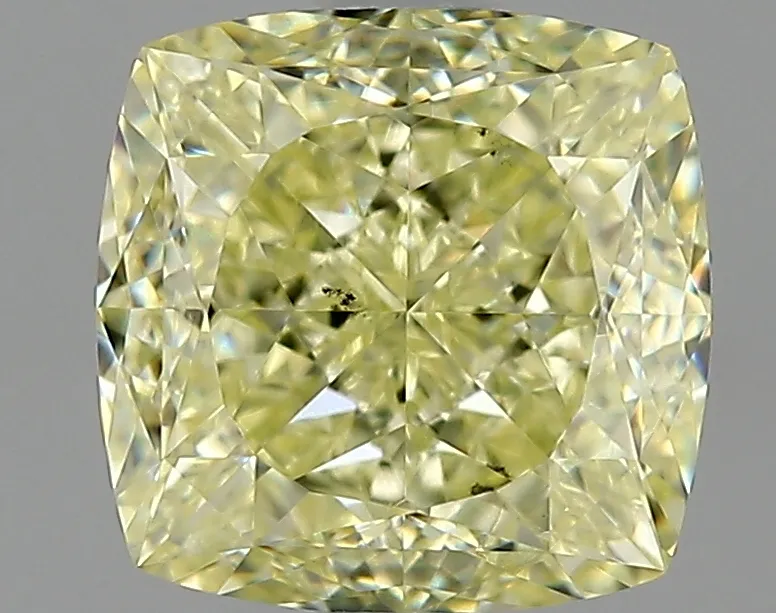 Cushion Brilliant 1.5 Y-Z VS2 FNT