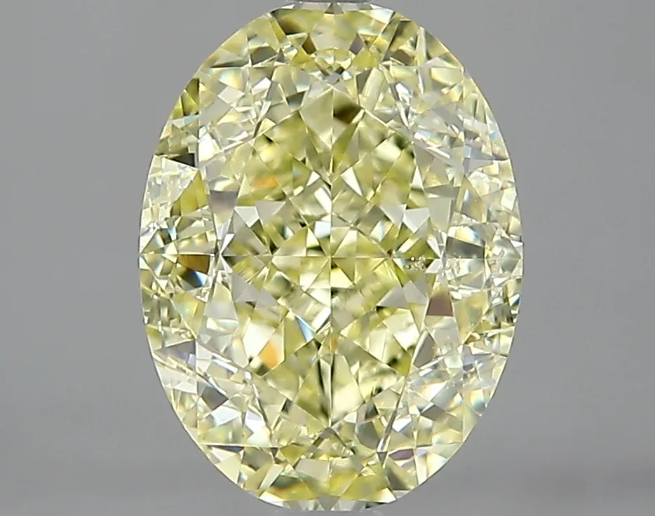 Oval 2.7 Yellow SI1 FNT