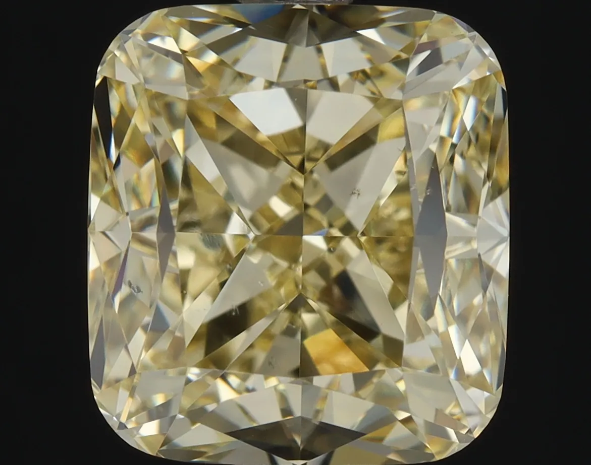 Cushion Brilliant 2.01 Blue SI1 MED