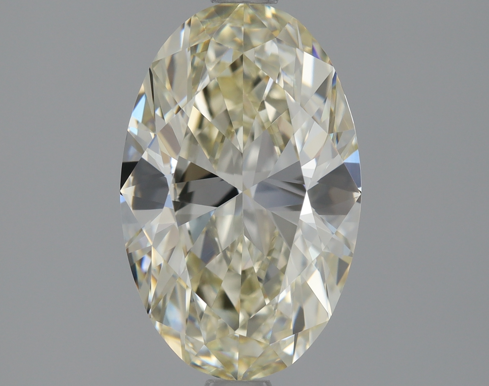 Oval 1.83 M VVS1 MED