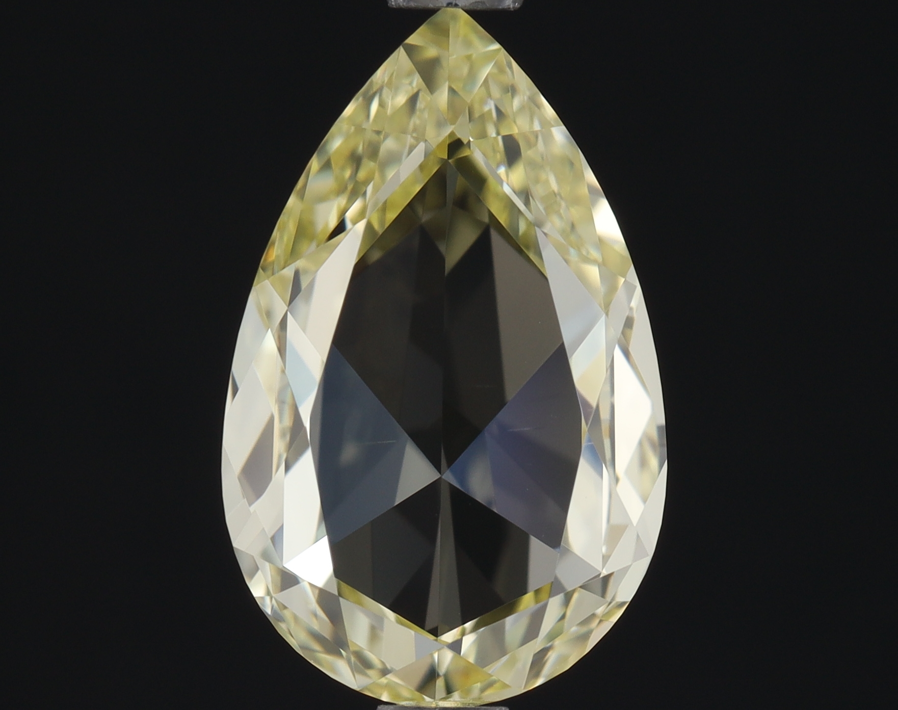 Other 1.23 Yellow VS2 MED