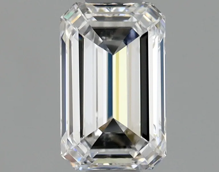 Emerald 0.6 D VVS1 NON