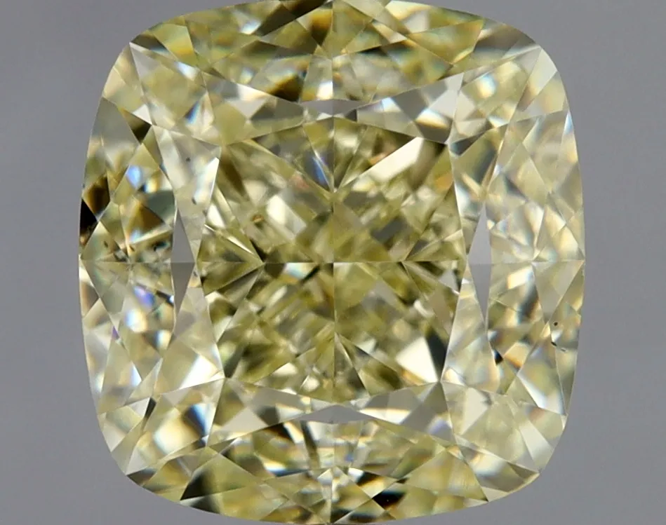 Cushion Brilliant 2.02 Y-Z VS2 FNT