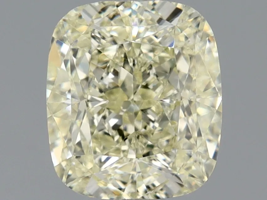 Cushion Brilliant 1.33 K VVS1 NON