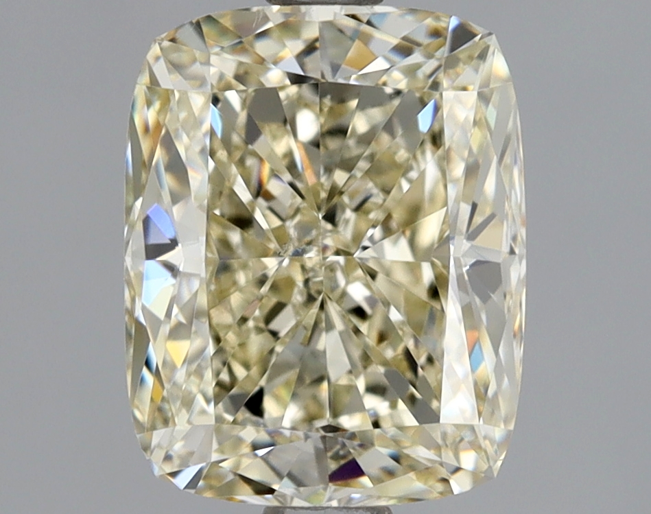 Cushion Brilliant 2.02 L VS1 NON