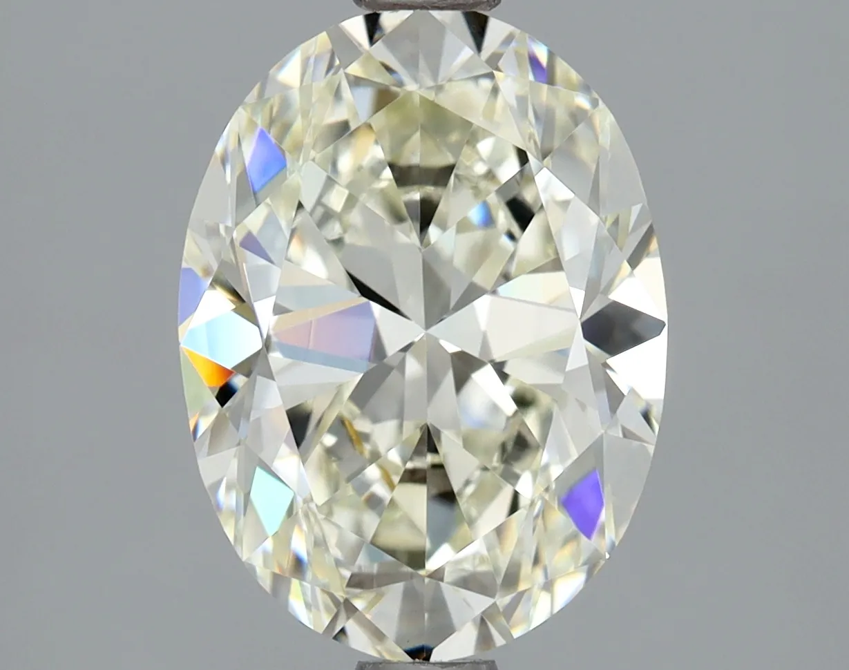 Oval 2.01 K VVS2 FNT