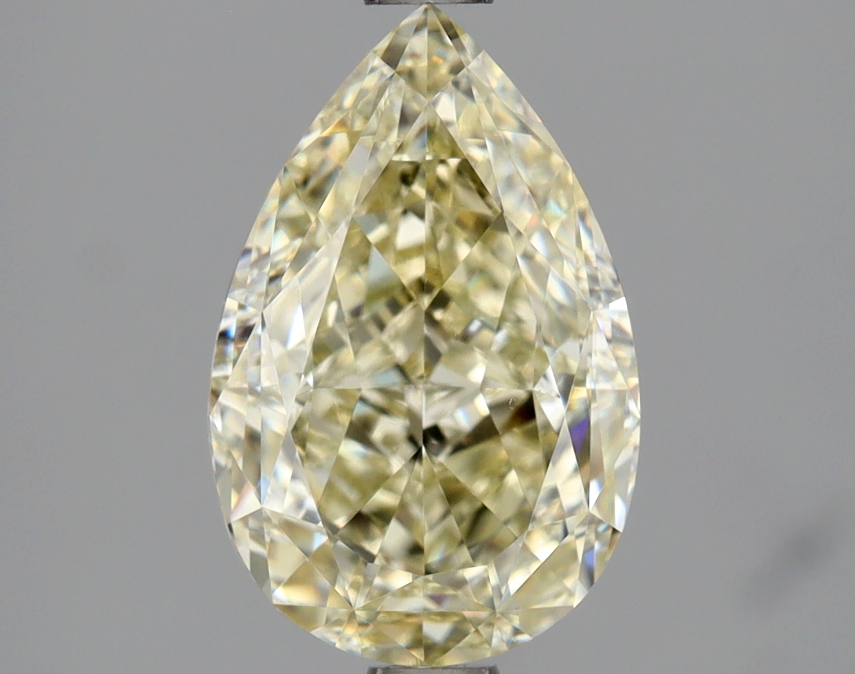 Pear 2.35 W-X VS1 FNT