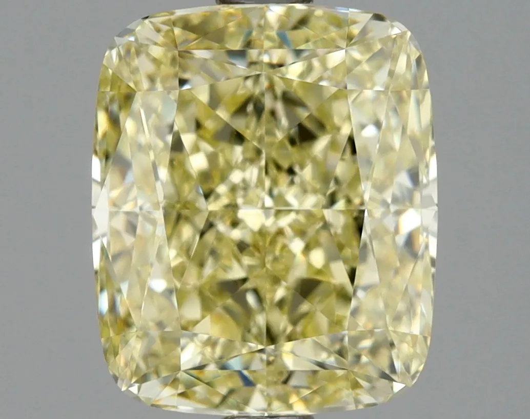 Cushion Brilliant 2.5 Yellow VVS2 FNT